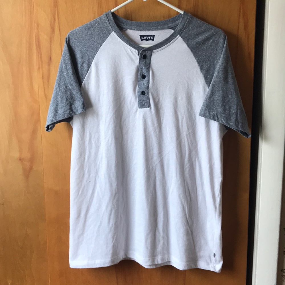 Men’s Levi Short Sleeve Shirt